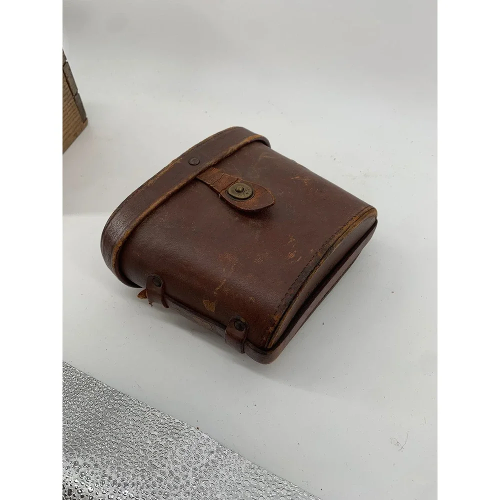 Vintage 1943‎ Nash-Kelvinator M3 6x30 Binoculars with M17 Leather Case WWII